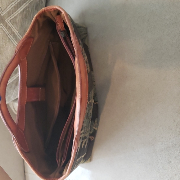 Vintage Tommy Bahama large clutch - Picture 3 of 5